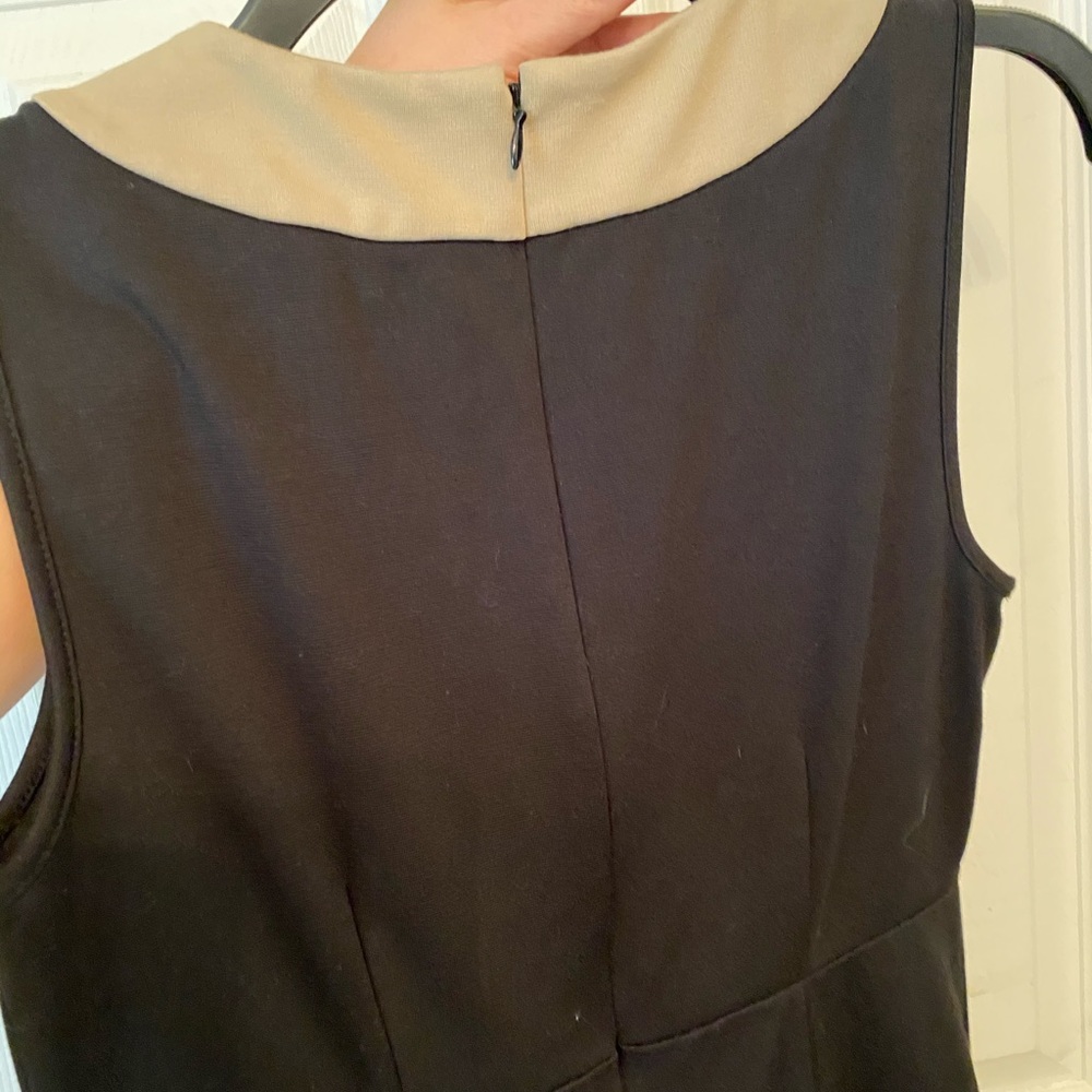 Dress - Picture 6 of 6